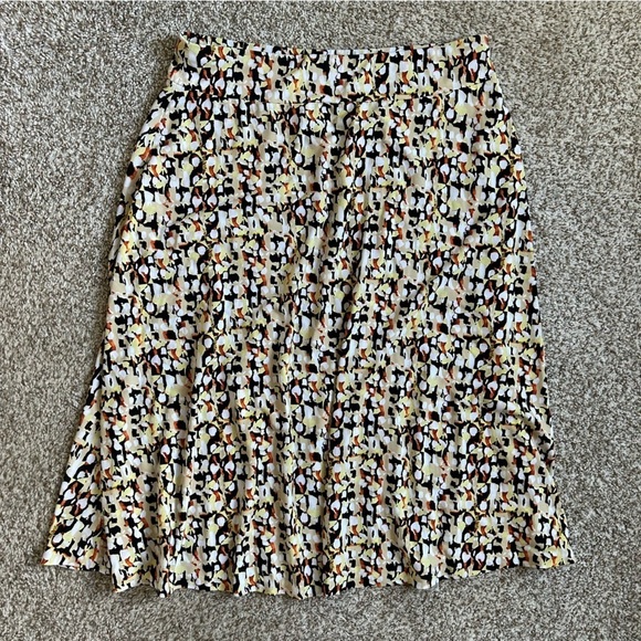 Jones Wear Dresses & Skirts - 🦋 Jones Wear Yellow Black Orange Speckled Midi Skirt Large